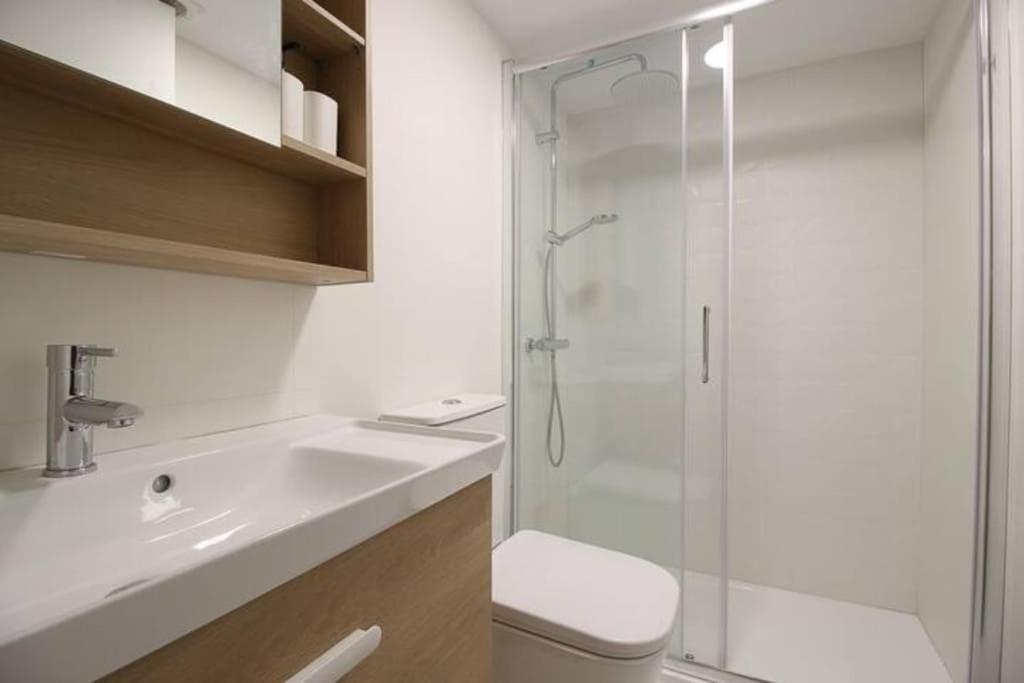 Vivienda En El Centro De Santander Apartment Luaran gambar