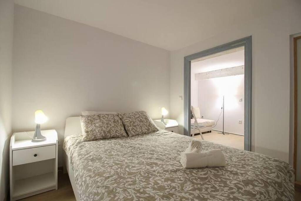 Vivienda En El Centro De Santander Apartment Luaran gambar